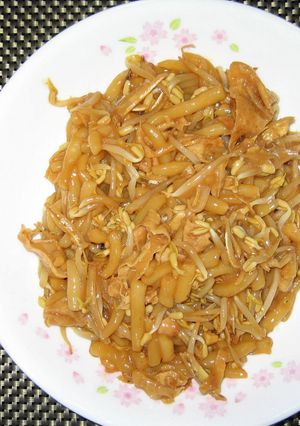 A picture of Silver Needle Noodle / Loh See Fun.