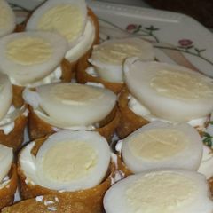 Pickled Egg Canapés A picture of Pickled Egg Canapés.