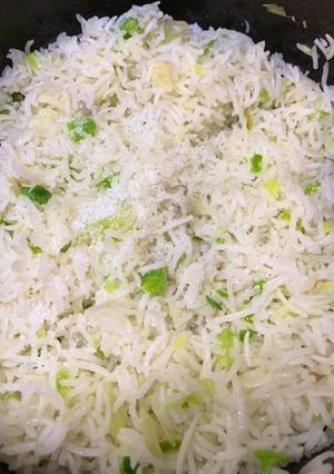 A picture of Garlic Rice.