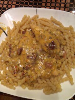 A picture of cheddar bacon ranch chicken.