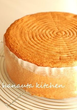 A picture of Basic Moist Sponge Cake.