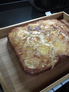 Una foto de Torta invertida de manzana