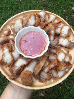 รูปของ “หมูสามชั้นทอดน้ำปลา”