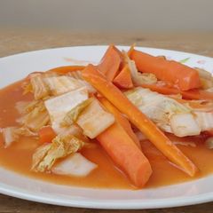 A picture of Cabbage And Carrot Soup.