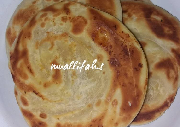 Bagaimana Menyiapkan Roti Maryam (Roti Cane, Paratha), Lezat Sekali