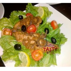 A picture of Steamed chicken.