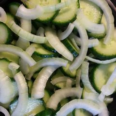 A picture of Vinegar cucumber salad.