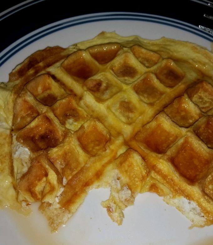 A picture of Low Carb Cream Cheese waffle.