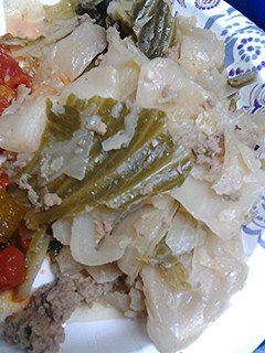 A picture of Cabbage and Hamburger.