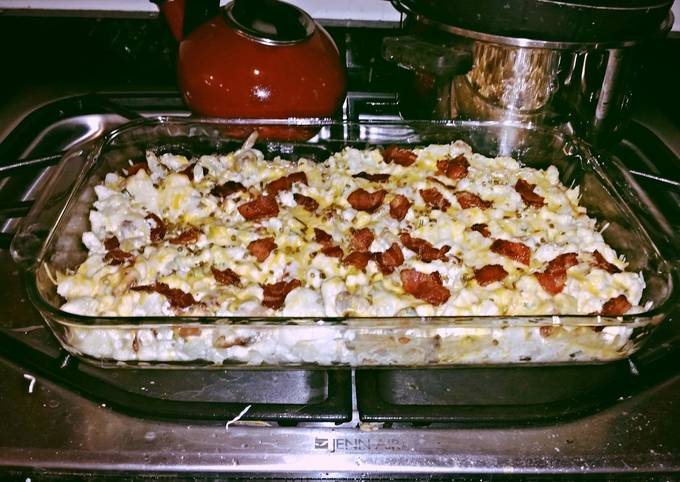 Low carb Loaded cauliflower casserole