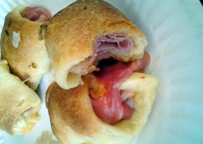 Recipe of Homemade ham n cheese rolls