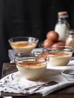Una foto de Crema catalana y azafrán