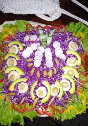Una foto de Ensalada Navideña