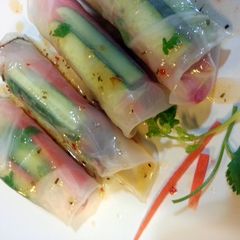 A picture of Viet Rolls.