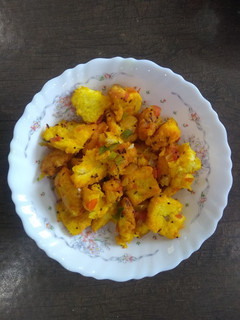 બ્રેડ ની ઉપમા રેસીપી મુખ્ય ફોટો