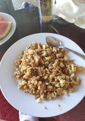 Una foto de Wok de coliflor