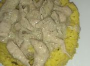 Une photo de riz poulet