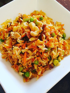 Una foto de Arroz "chino" con los ingredientes que tengamos en casa