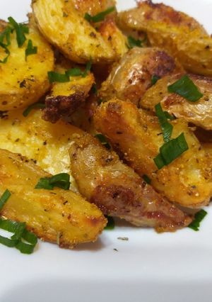 O poză a rețetei Cartofi la cuptor crocanti 🥔🥔🥔😋.