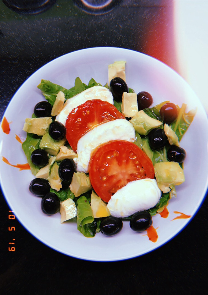 Una foto de Ensalada al Estilo Caprese