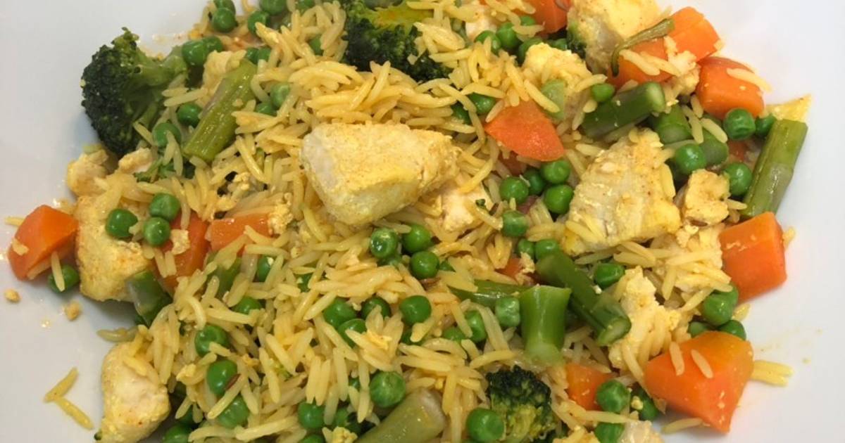 White fish kedgeree Recipe by Sarah Jacobs Cookpad