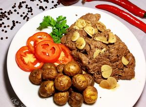 Hình của món Bò Beefsteak (Bò Áp Chảo).