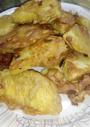 A picture of Yam pakora.