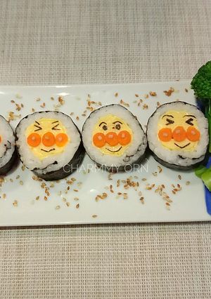 รูปของ ซูชิไส้ไข่ม้วนอังปังแมน(อาหารเด็ก)