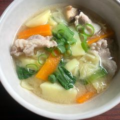 A picture of Clean-Up-Fridge Miso Soup.