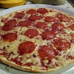 A picture of AMIEs Pizza with Spicy Salami.