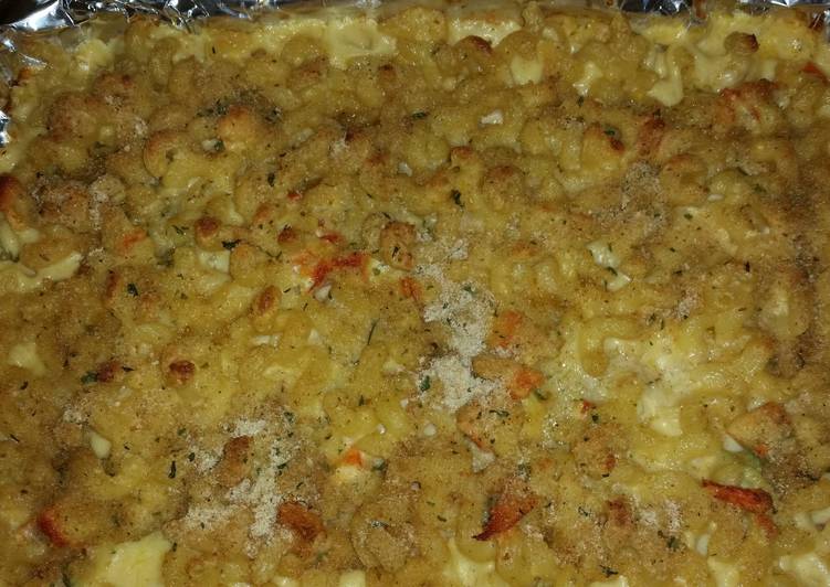 Homemade LOBSTER mac and cheese Homemade LOBSTER mac and cheese