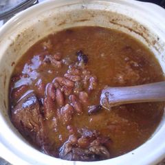 A picture of Red beans with ham.