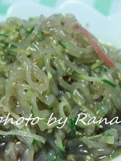 A picture of Chinese-style Shirataki Noodles Salad.