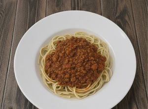 Foto de Espaguete com Molho à Bolonhesa 🍝