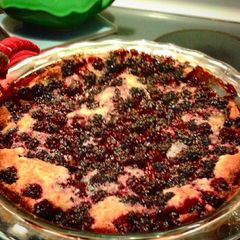 A picture of Mom's Blackberry Cobbler.