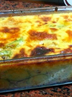A picture of zucchini with Béchamel sauce.