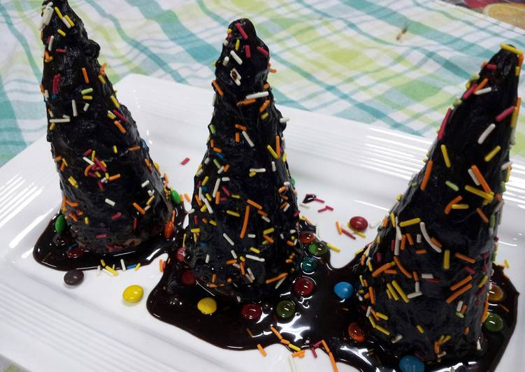 Recipe of Yummy Witch Hat(Halloween)by Pam…