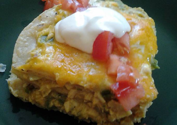 Steps to Make Homemade Green chili chicken enchilladas