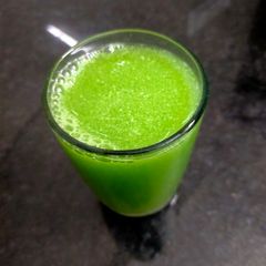 A picture of Tasty Spinach Juice For Glowing Skin.