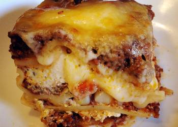 Easiest Way to Cook Appetizing Lasagna With Homemade Bolognese Sauce