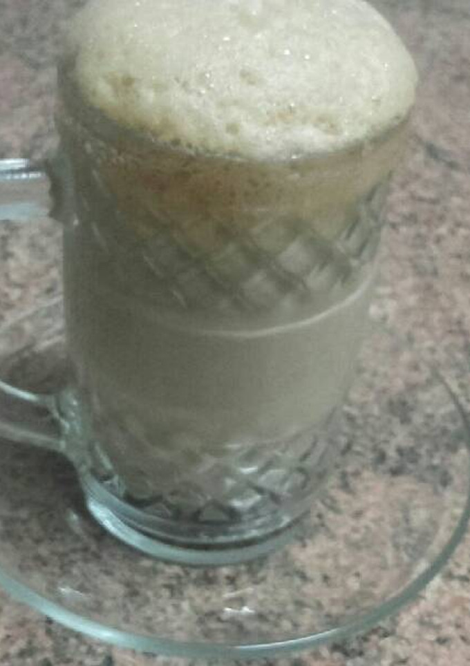 Una foto de Capuchino casero sin máquina en 1 minuto