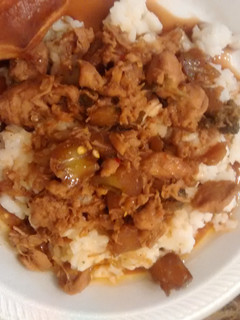 A picture of Sweet & Spicy broccoli and chicken.