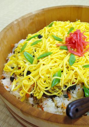 A picture of Chirashisushi for Hinamatsuri (Girls' Day).