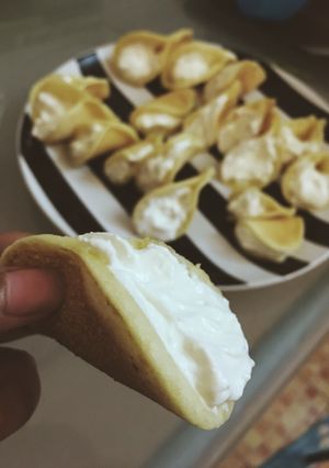 صورة لوصفة قطايف بالجبنه و القشطه✨