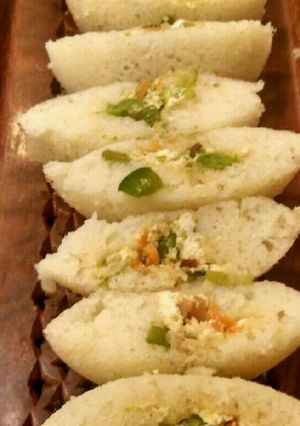 A picture of Paneer stuffed idli.