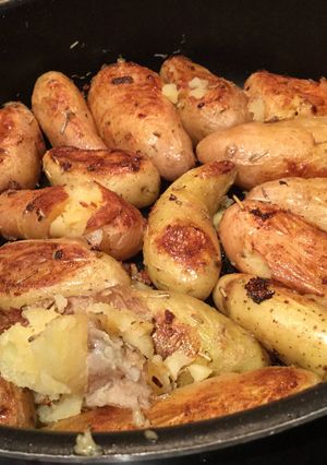 A picture of Roasted Fingerling Potatoes.