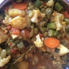 A picture of Hearty Vegetable Curry.