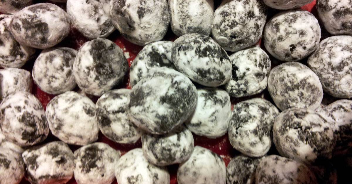 Oreo Cream Cheese Balls Recipe by djkbm Cookpad