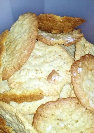 A picture of holiday cookies.