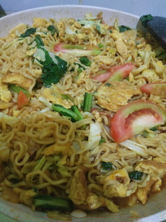 Foto resep Mi kari tek-tek (ramen ala Indonesia)